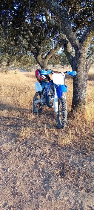 Yamaha yz 125 nao matriculada