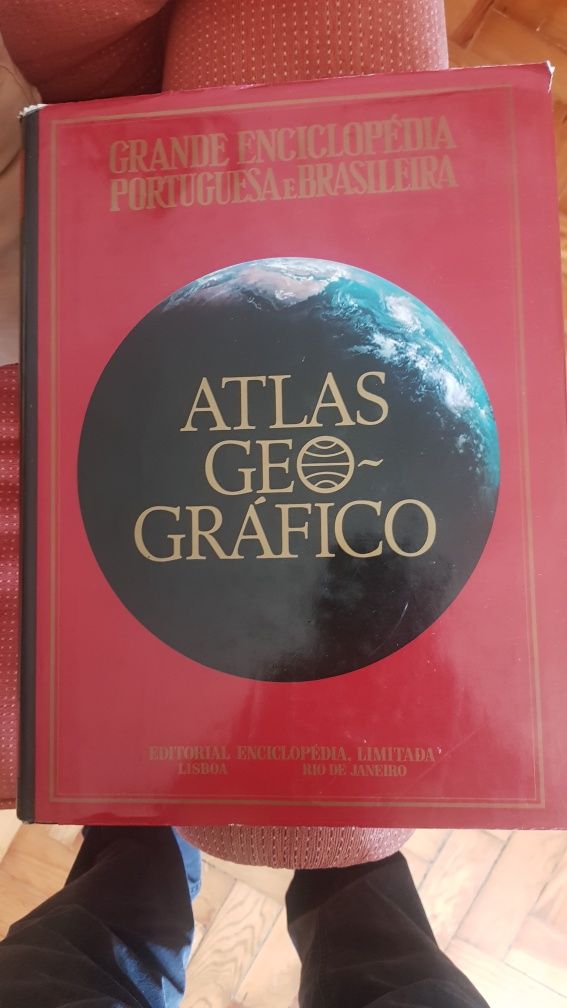 Grande Enciclopédia Portuguesa e Brasileira  56 volumes