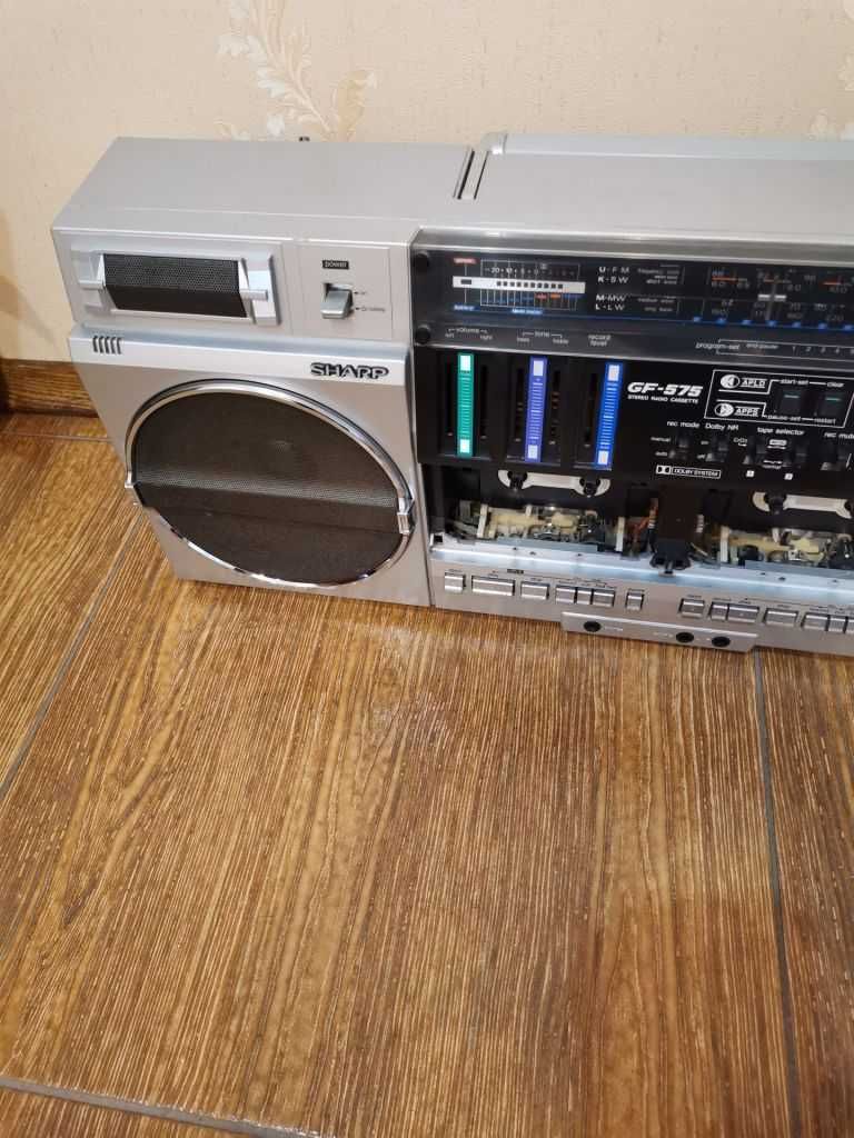 Магнитофон магнитола Sharp GF-575