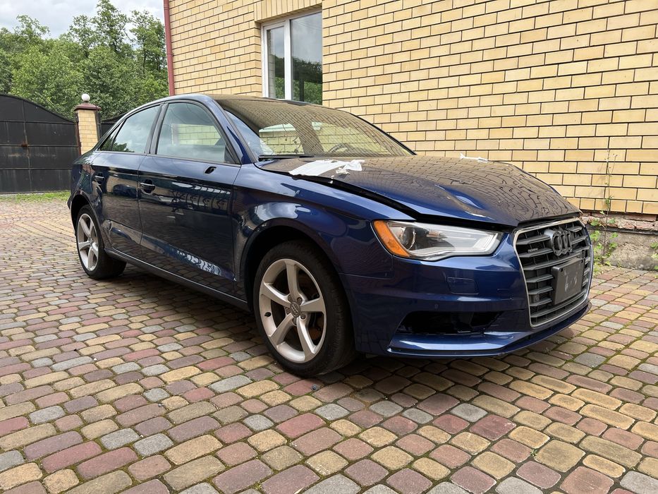 Audi A3 8V S-line Авторозборка Запчастини Ауді А3 8В Код фарби : LX5Q