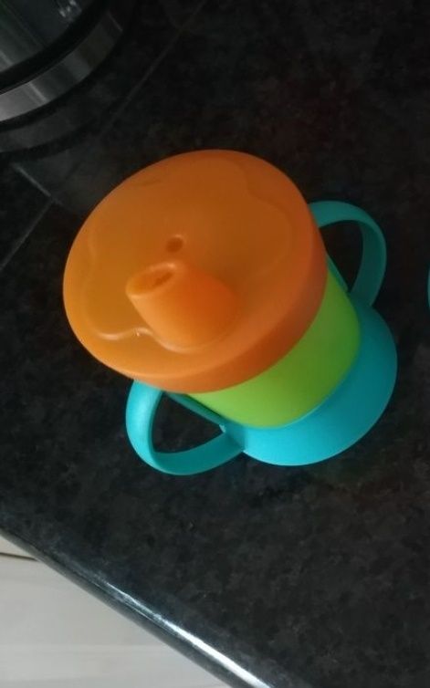 Copo bebé da Tupperware