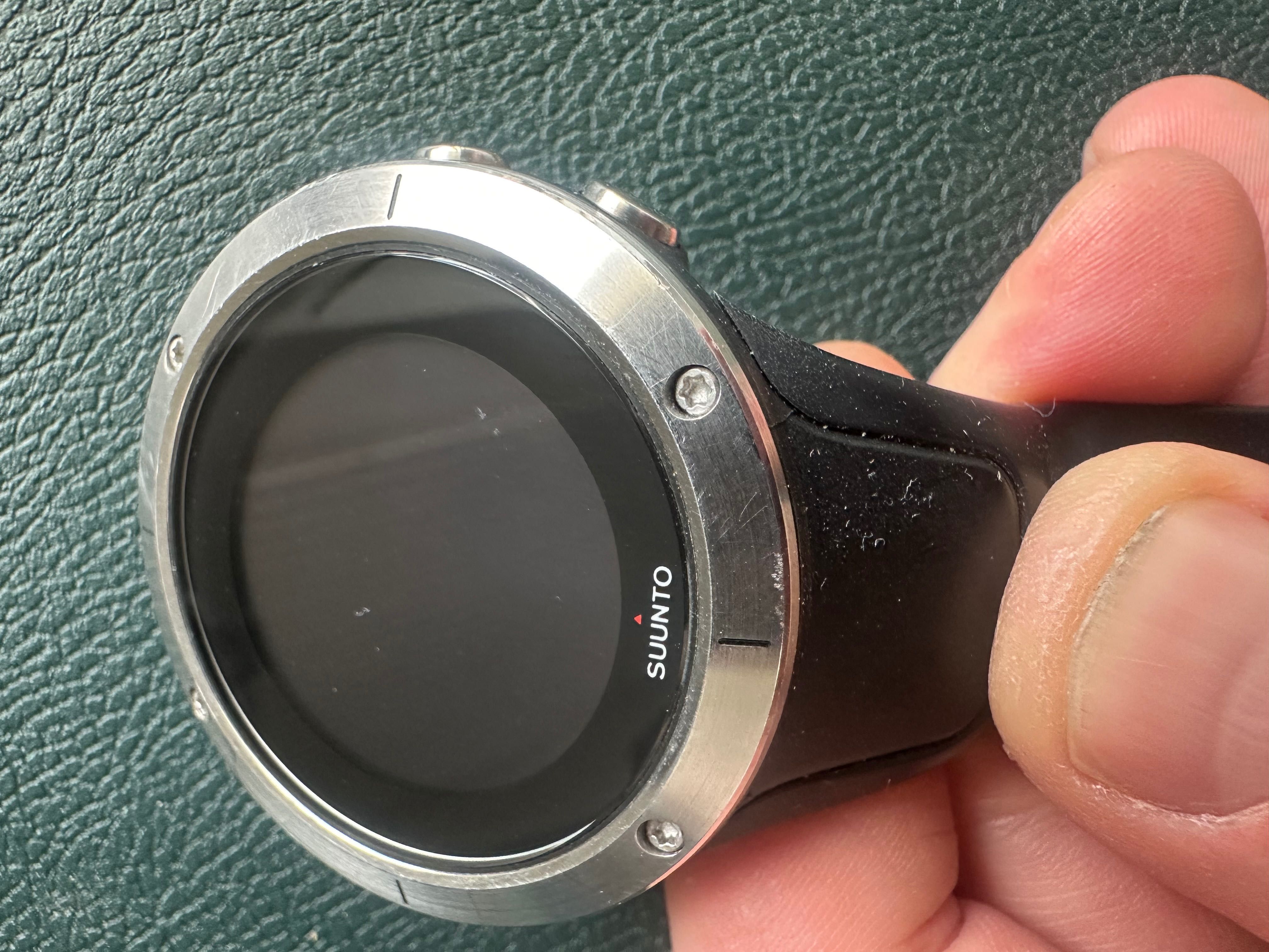 Лот 4 шт. Часы Casio Pro treck, suunto