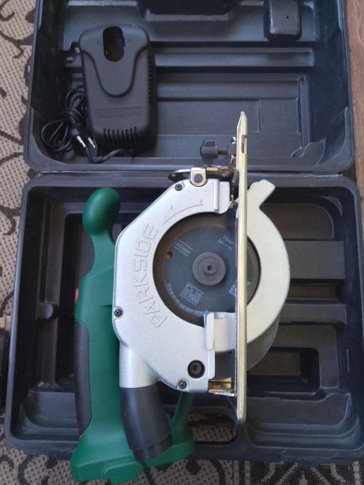 Циркулярна пила parkside