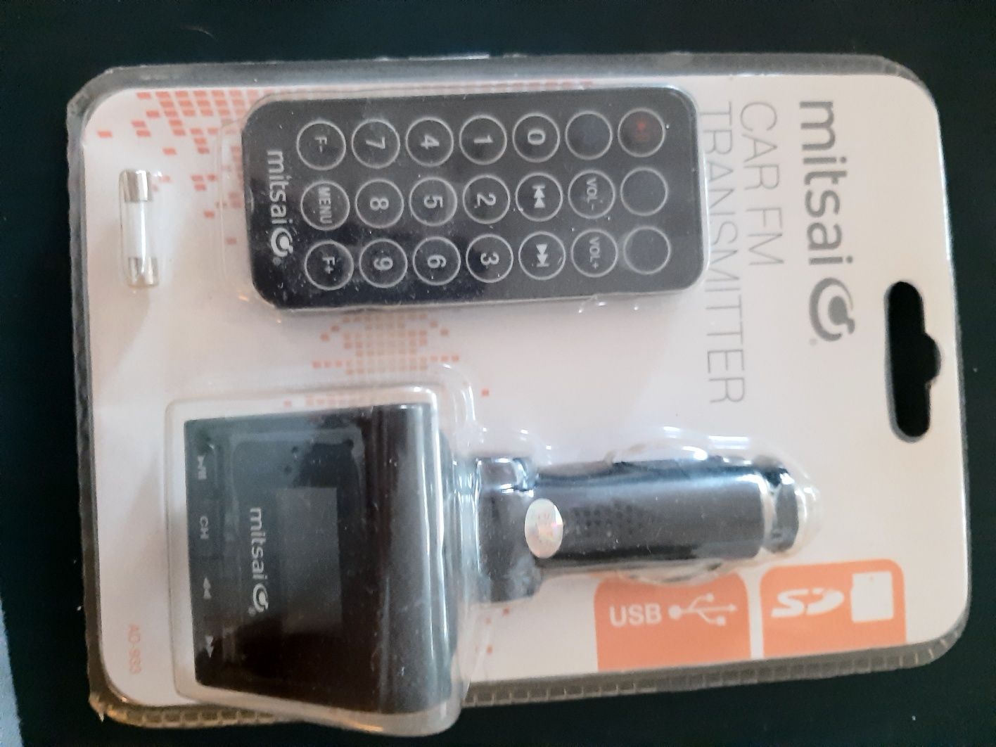 Vendo quadros diversos e kit microscópio