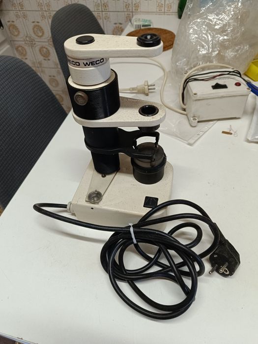 WECO 1055 - Centrador de Lentes para Óptica