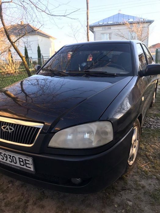 Чері амулет, на ходу