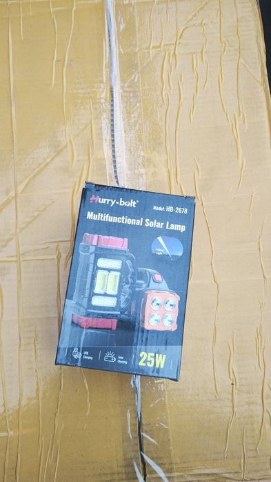 Pawer bank, Lampki biwakowe LED, Latarki.