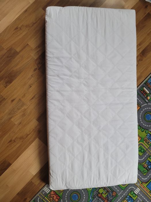 Materac do łóżeczka 70x140