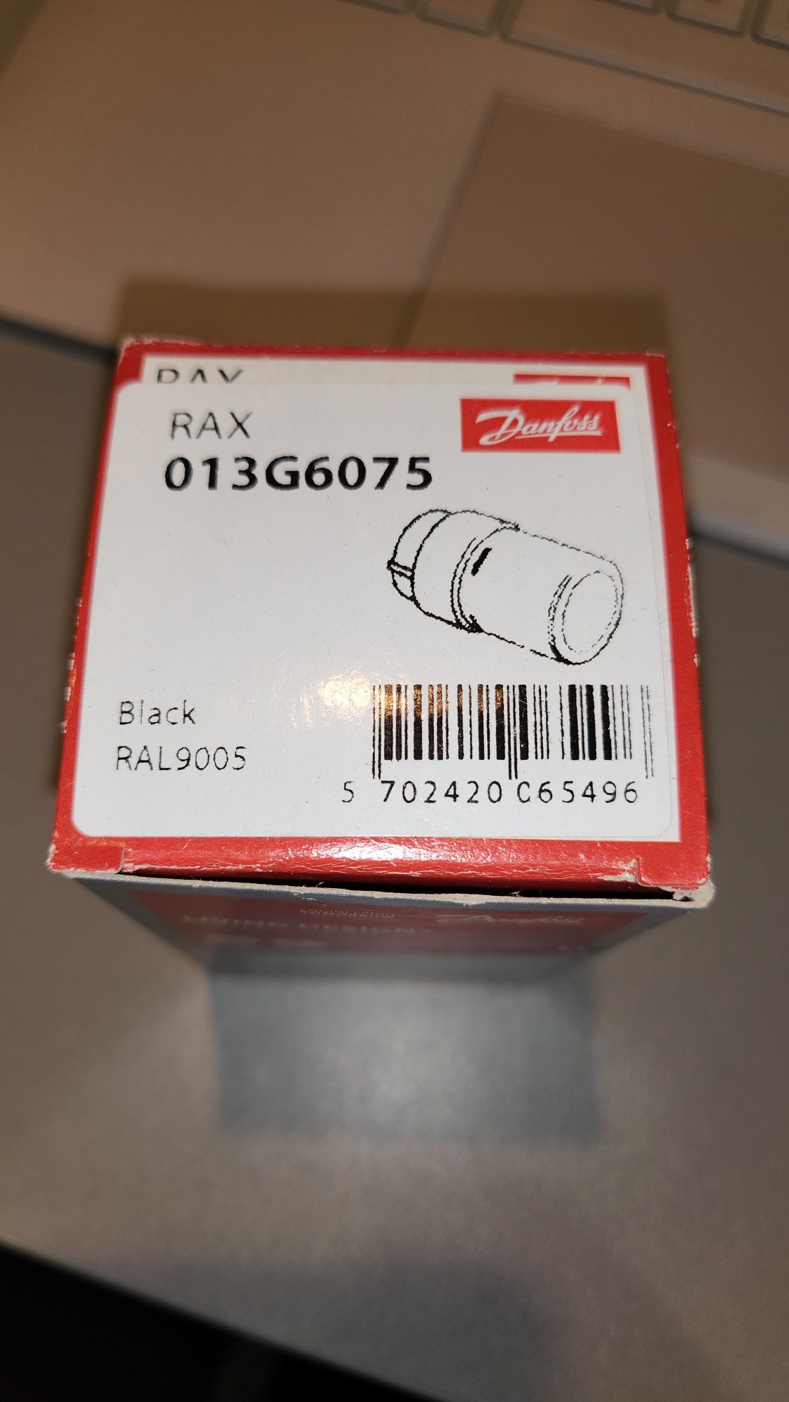 Głowica termostatyczna Danfoss RAX 013G6075