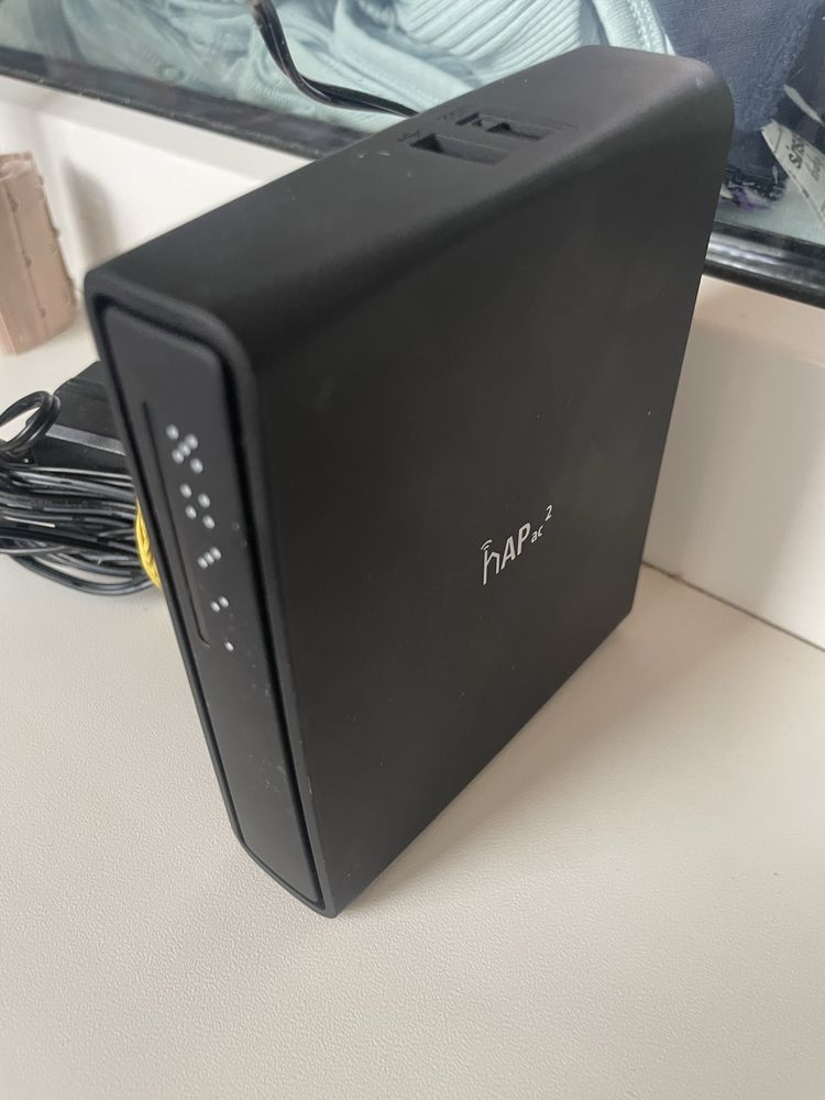 Wi-Fi роутер Маршрутизатор MikroTik hAP ac2 (RBD52G-5HacD2HnD-TC)