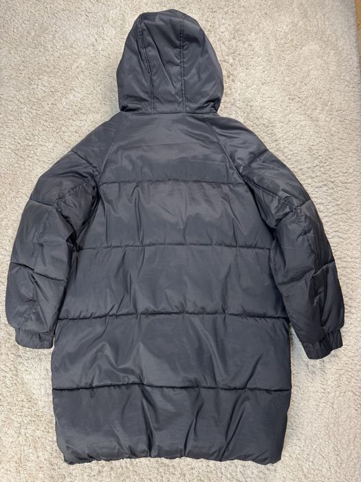 Жіноча стильна тепла довга зимня куртка h&m чорна