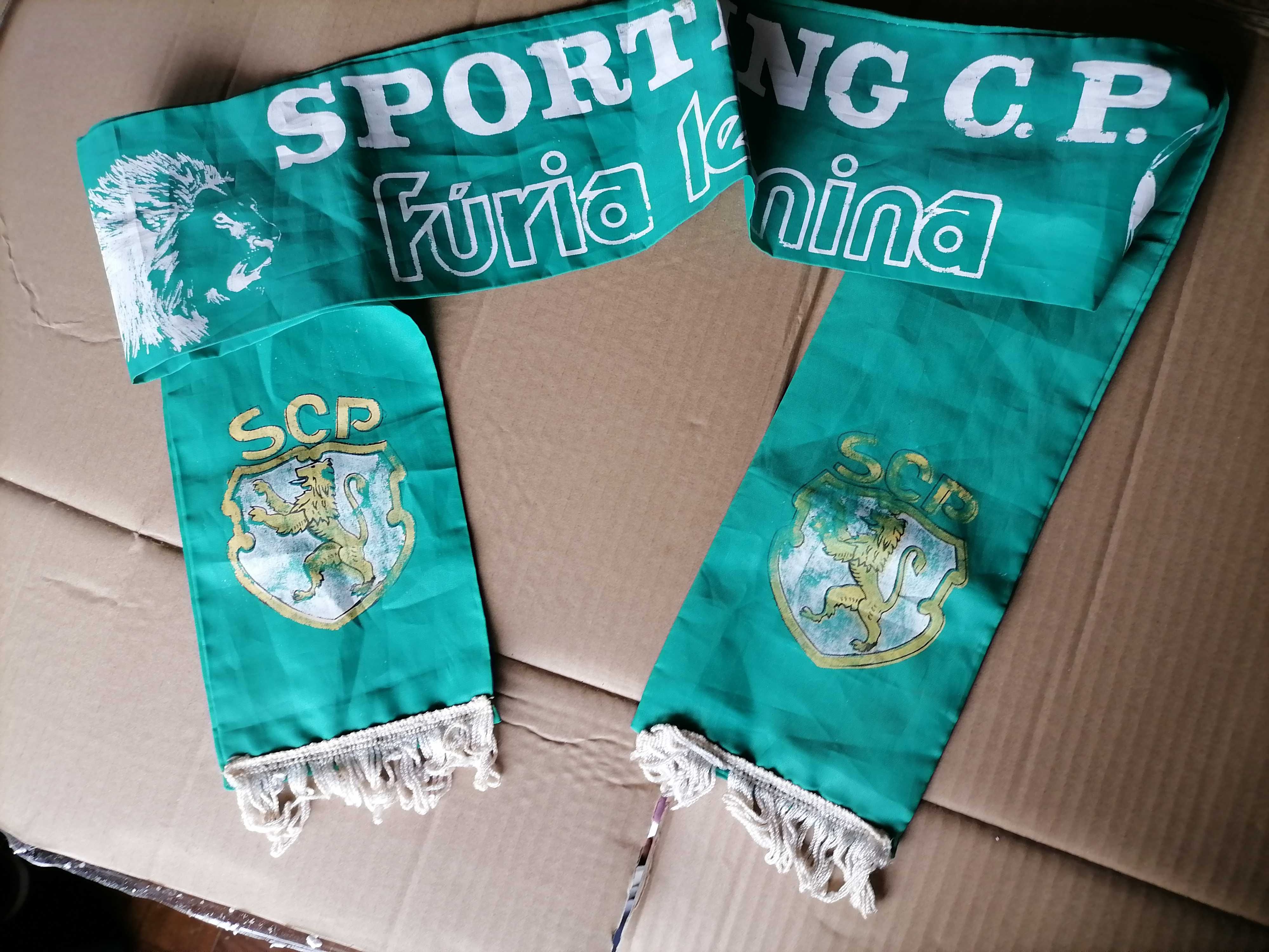 SPORTING/Juve Leo Cachecol Seda Fúria Leonina "Vintage"