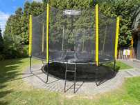Trampolina HITON 420 cm – siatka + drabinka