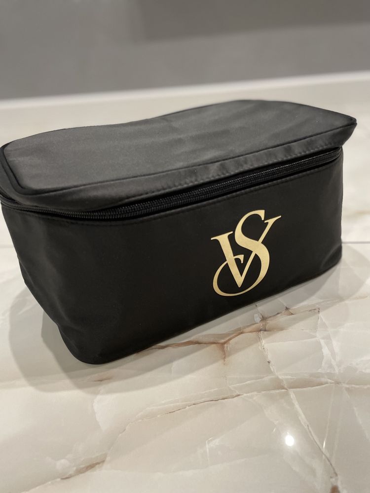 Косметичка Victoria's Secret Bra Travel Case для путшествий