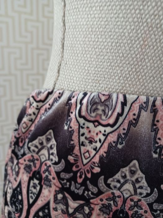 Calça de Mulher em Veludo.