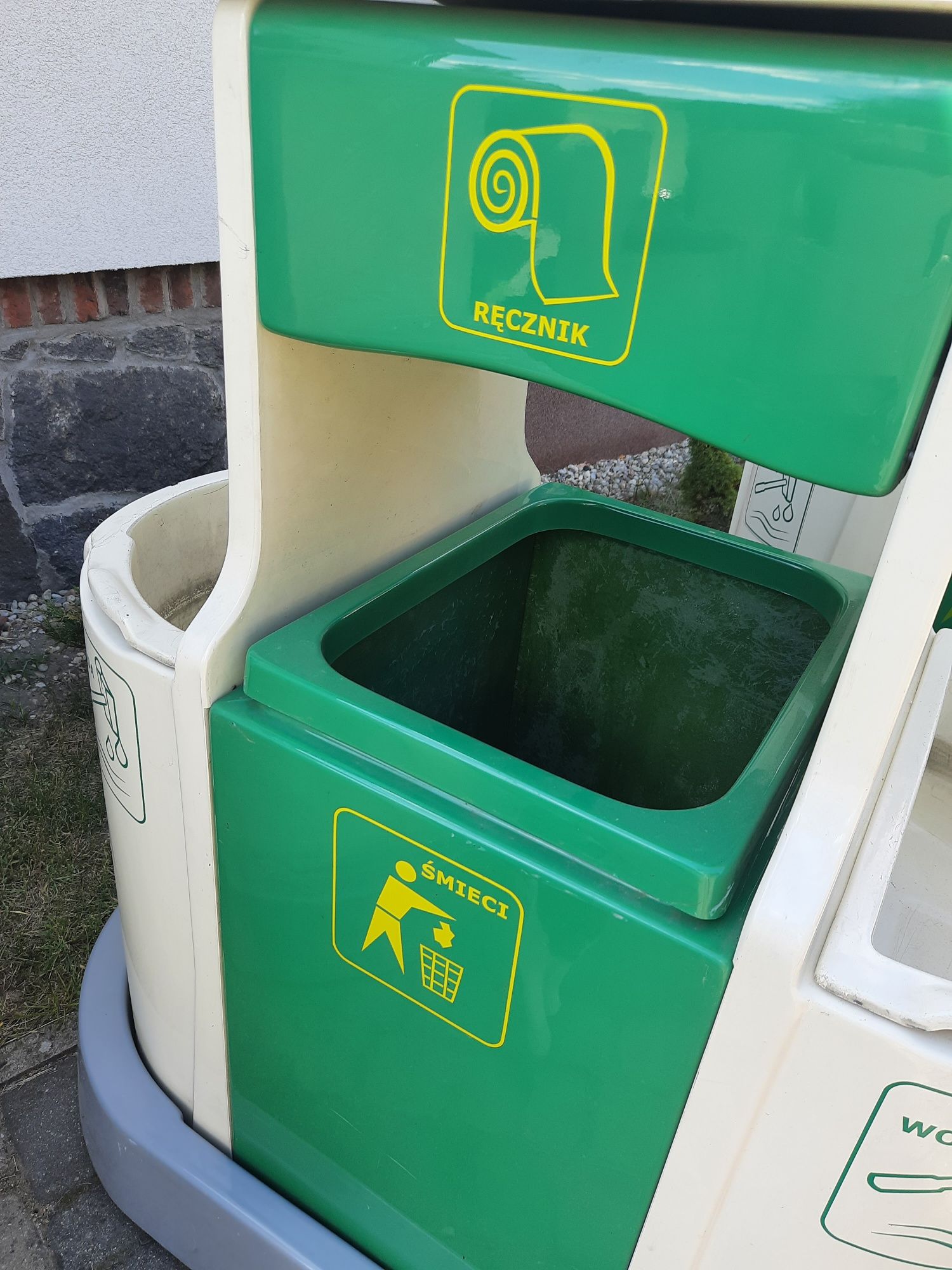 Używane 4 szt koszomyjka na myjnie samochodowa, stacje paliw