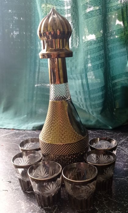 Набор графин и рюмки