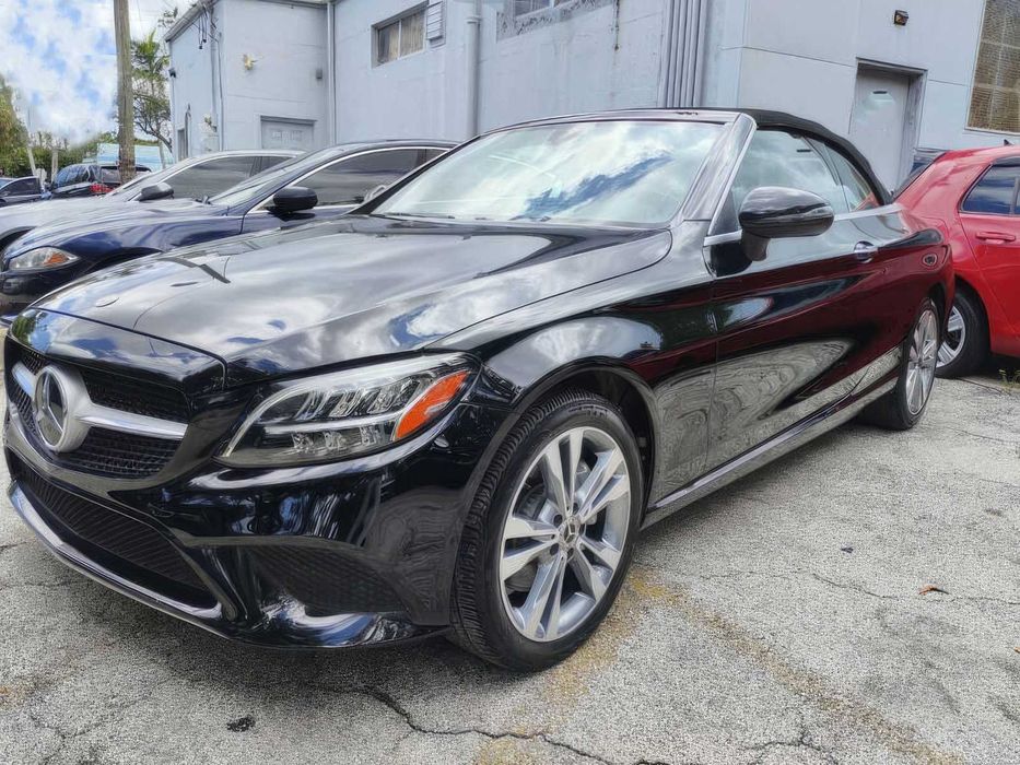 Mercedes-Benz C-Class C 300      2019