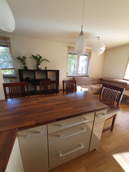 Katy Wroclawskie, 2 pokoje w tym 1 z aneksem kuchennym,balkon