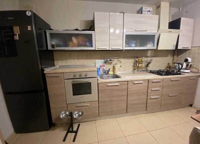 Срочно продам 3-к.кв. улучшенной планировки в 624 микрорайоне.