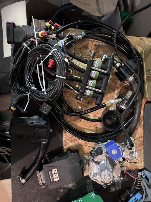 Комплект ГБО4 Nevo tomasetto тор 47л