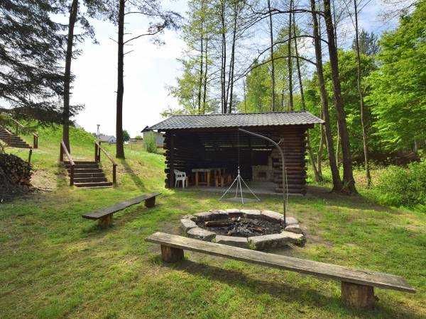 Dom lub pokoje do wynajęcia Rybnica gmina Susiec - całoroczny