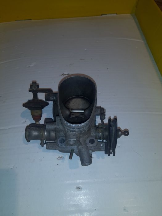 Дросельна заслонка