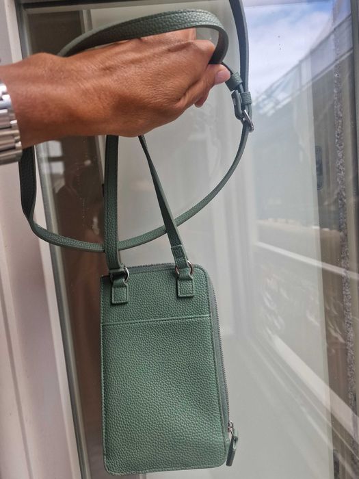 Carteira de telemóvel do Emporio Armani