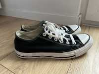 Krotkie czarne converse