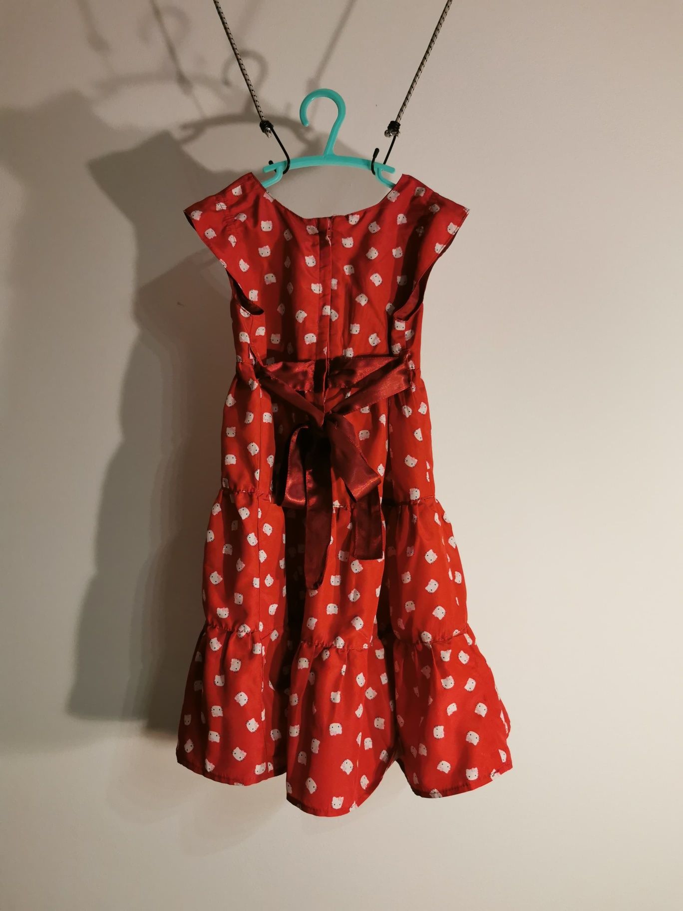 h&M sukienka hello kitty czerwona