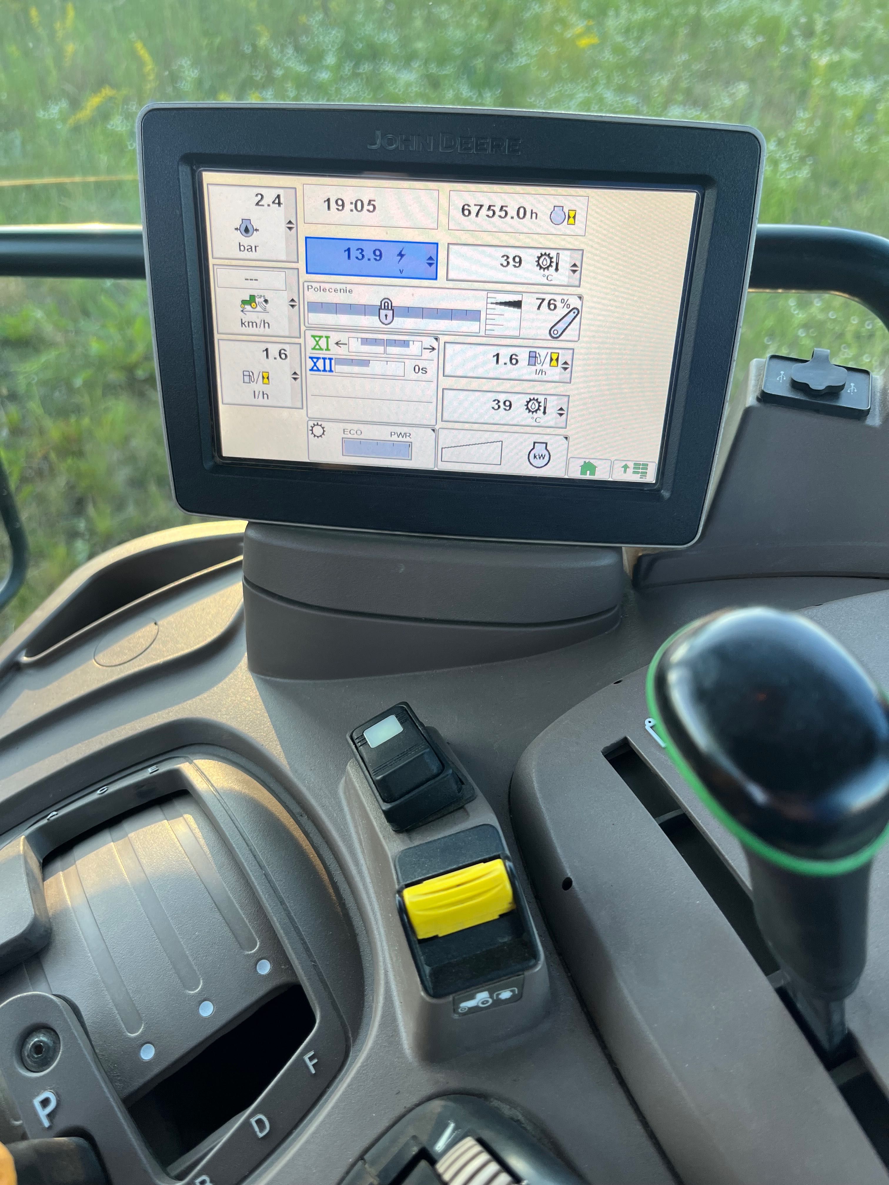 John Deere 6125R