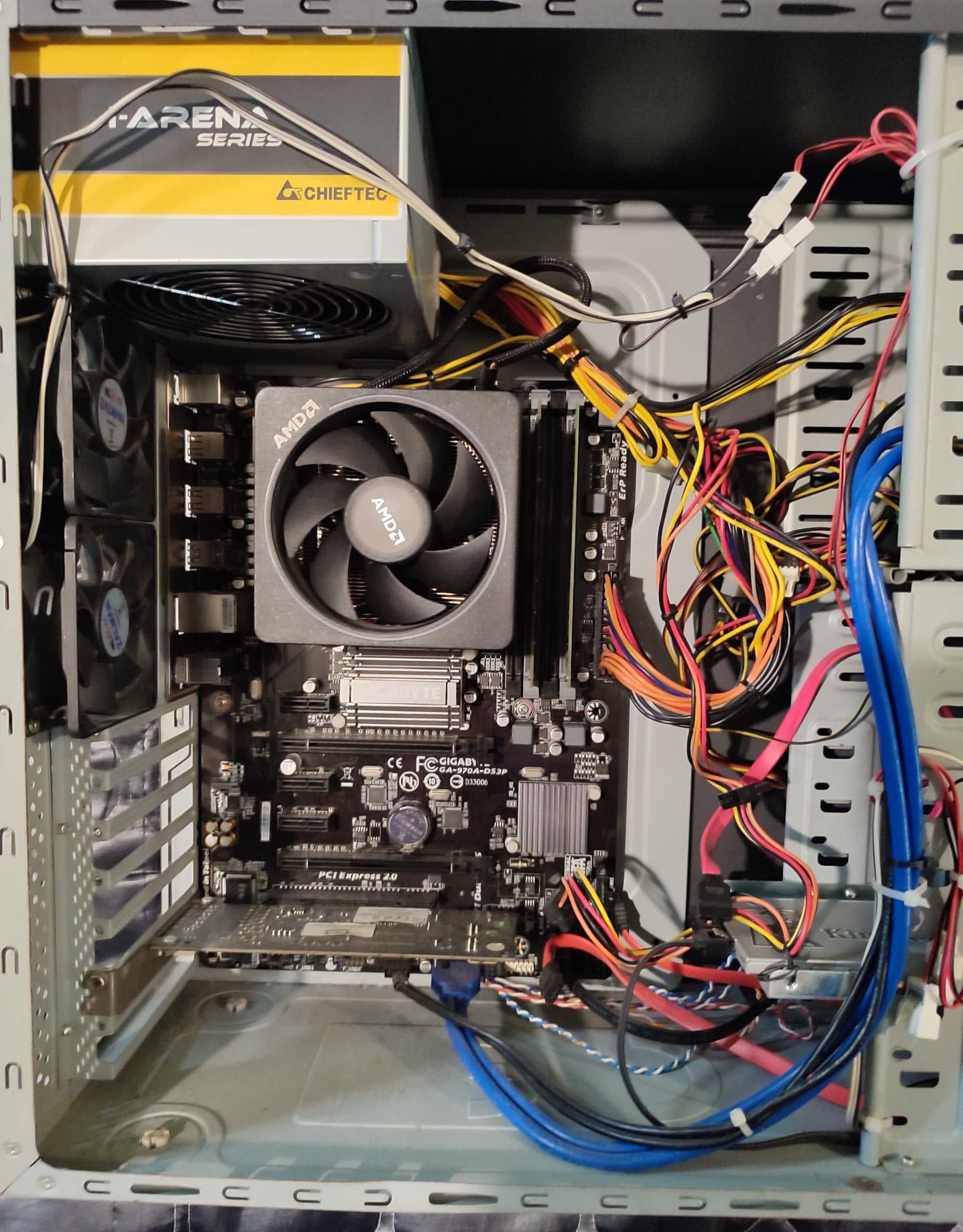 Продам системний блок без відеокарти. Проц FX8350, Gigabyte 970A-DS3P.