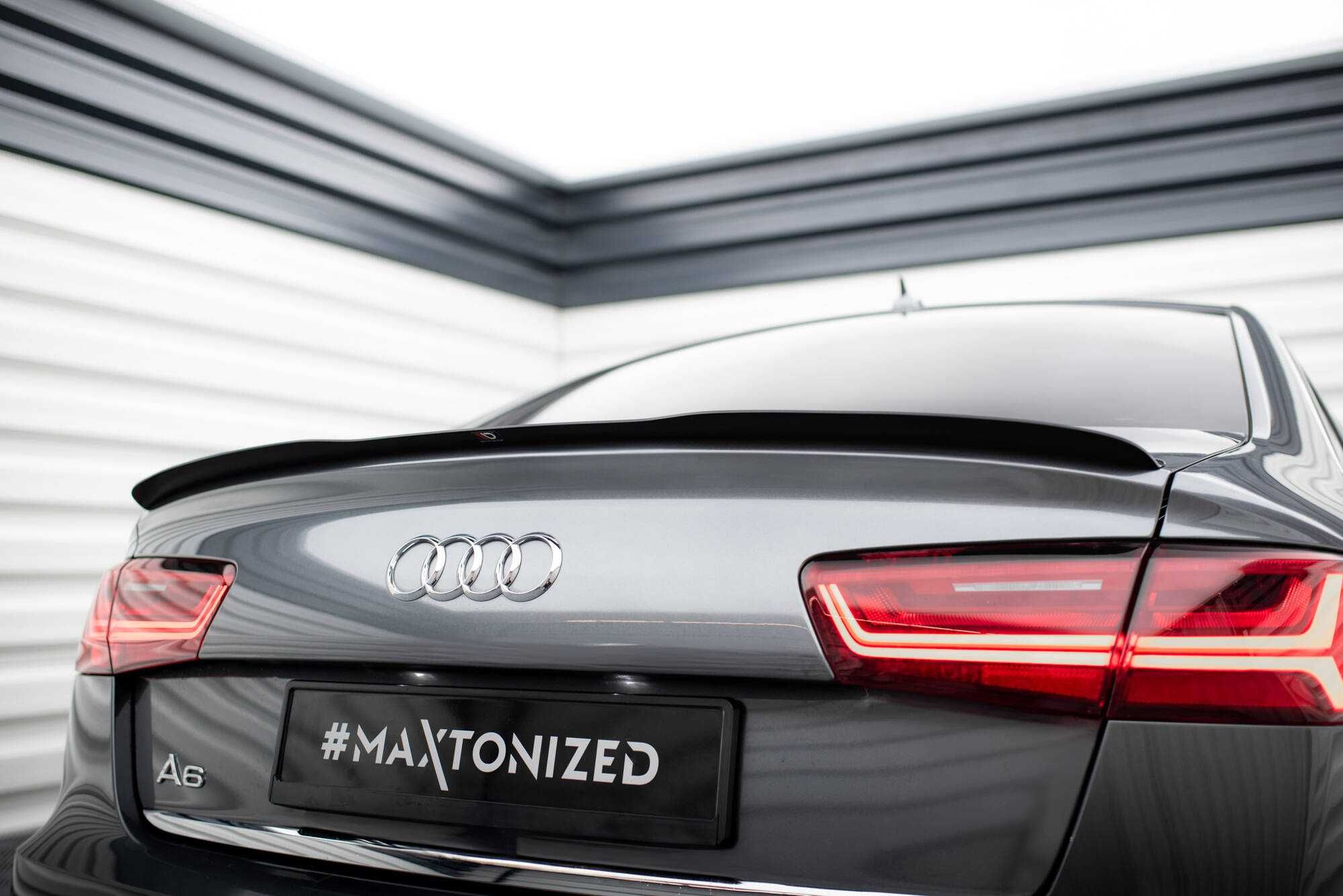 Спойлер Audi A6 C7 тюнинг обвес сабля (Maxton Design, чорний глянц)