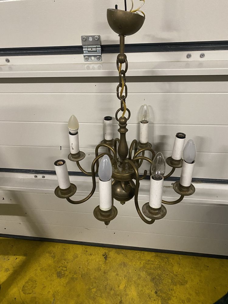 Lampa wisząca ośmioramienna