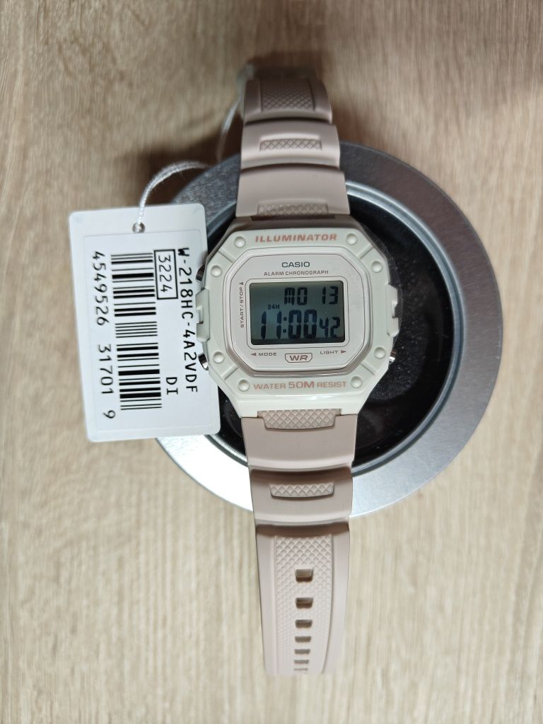 Casio W-218HC-4A2