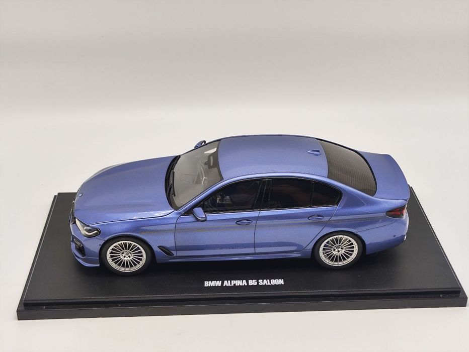 (глухі) BMW alpine 5 series GT spirit 1/18,1:18