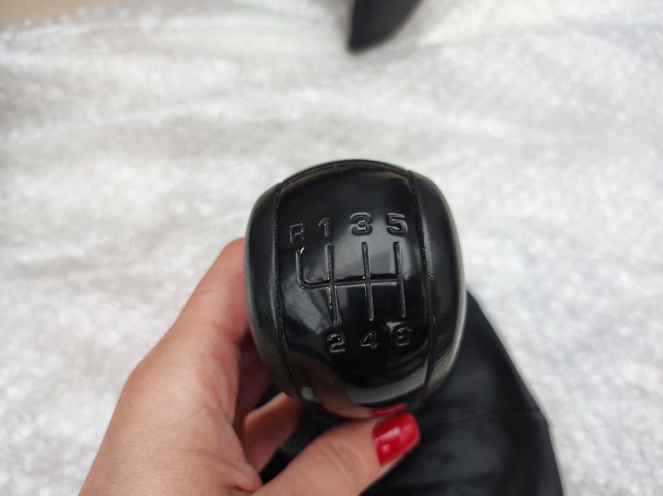 Ручка кпп 6 ступенів Skoda Octavia а5