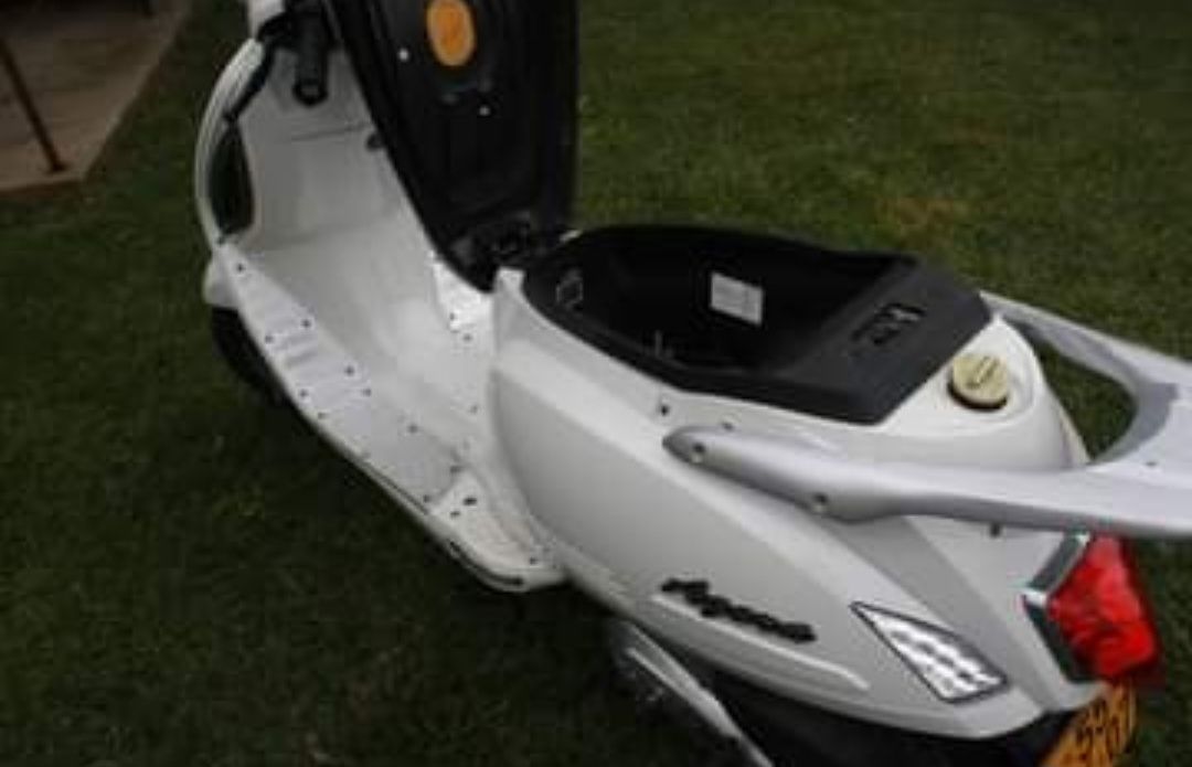 Ciclomotor keeway agora 50