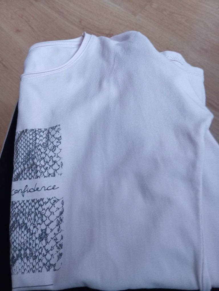 Bluzeczka  z rękawkiem S/M