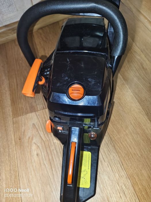 Бензопила Дніпро М для дерева