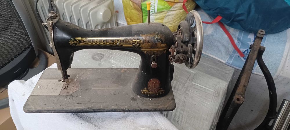 Maquina de costura Antiga