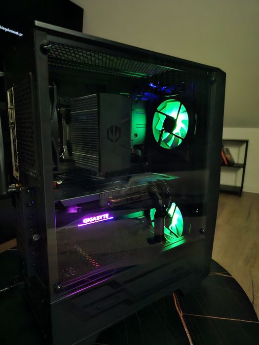 Komputer Rtx 4060ti,ryzen 5 5600x,32gb ddr4 ,600w