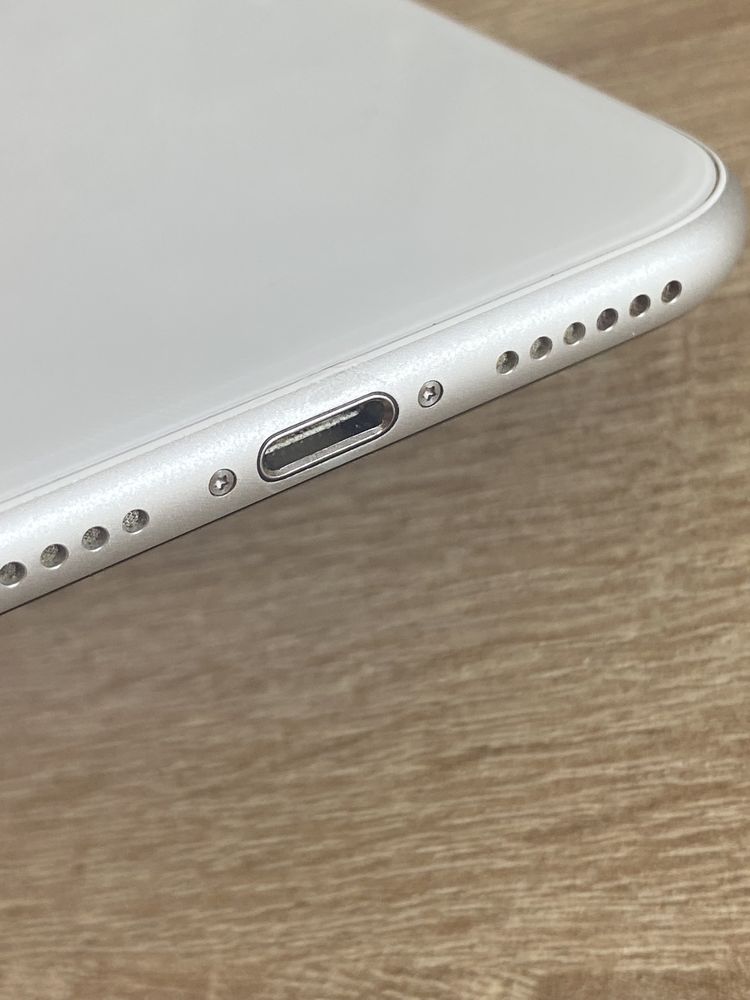 iPhone se 2 2020 64gb rsim (опис!)