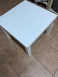 Stolek Lack (ikea)