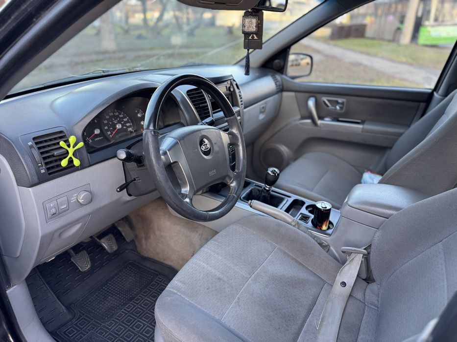 Продам Kia Sorento 2,5 tdi полный привод