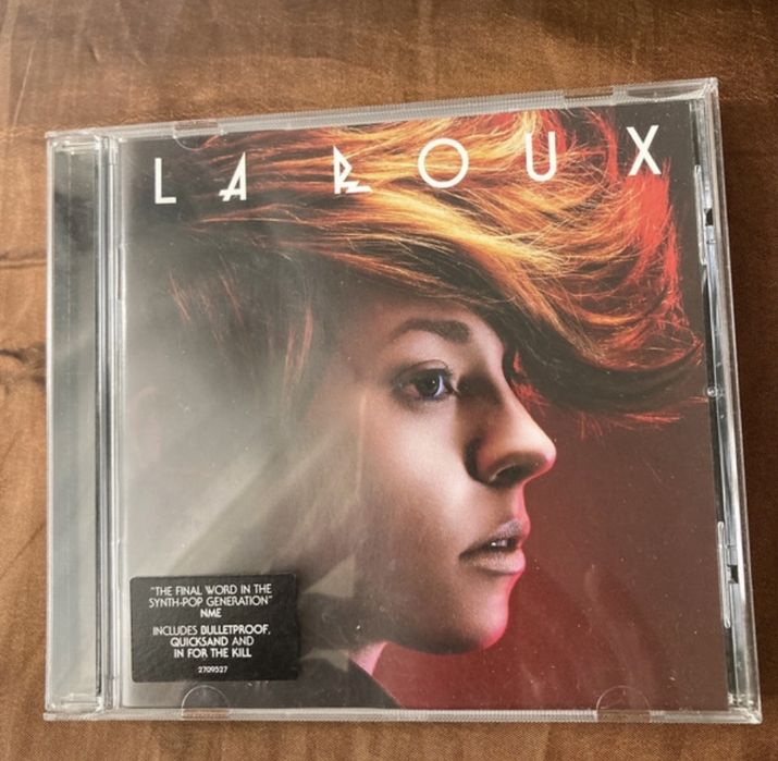 Cd La Roux.  Excelente estado