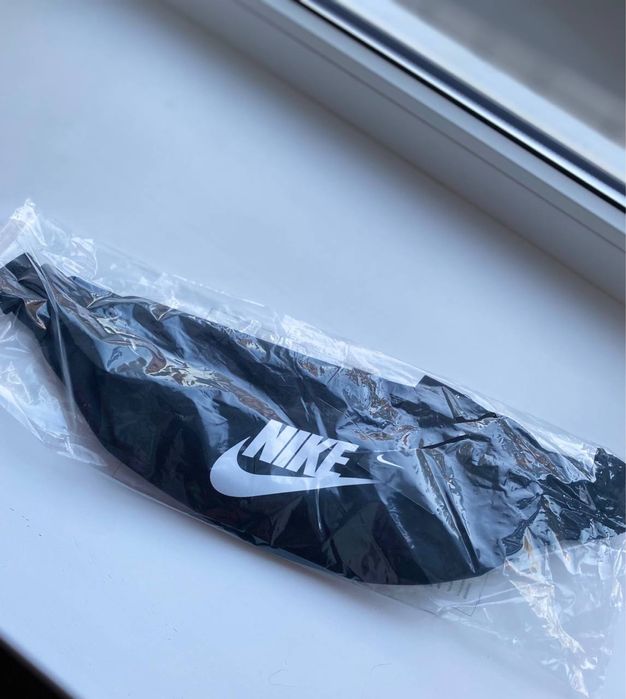 Продам Сумка поясна Nike NK ОРИГІНАЛ НОВА