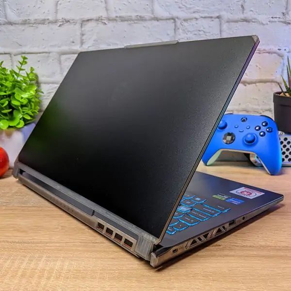 Крутий Потужний Ігровий ноутбук MSI Сyborg 15 A12V 15.6" 144Hz i7 1265