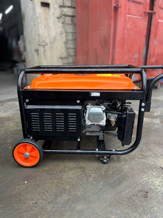 Бензиновий генератор Cross Tools CPG 3000 V