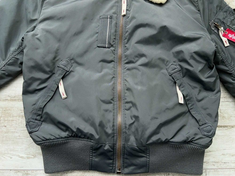 Бомбер Alpha Industries Injector III